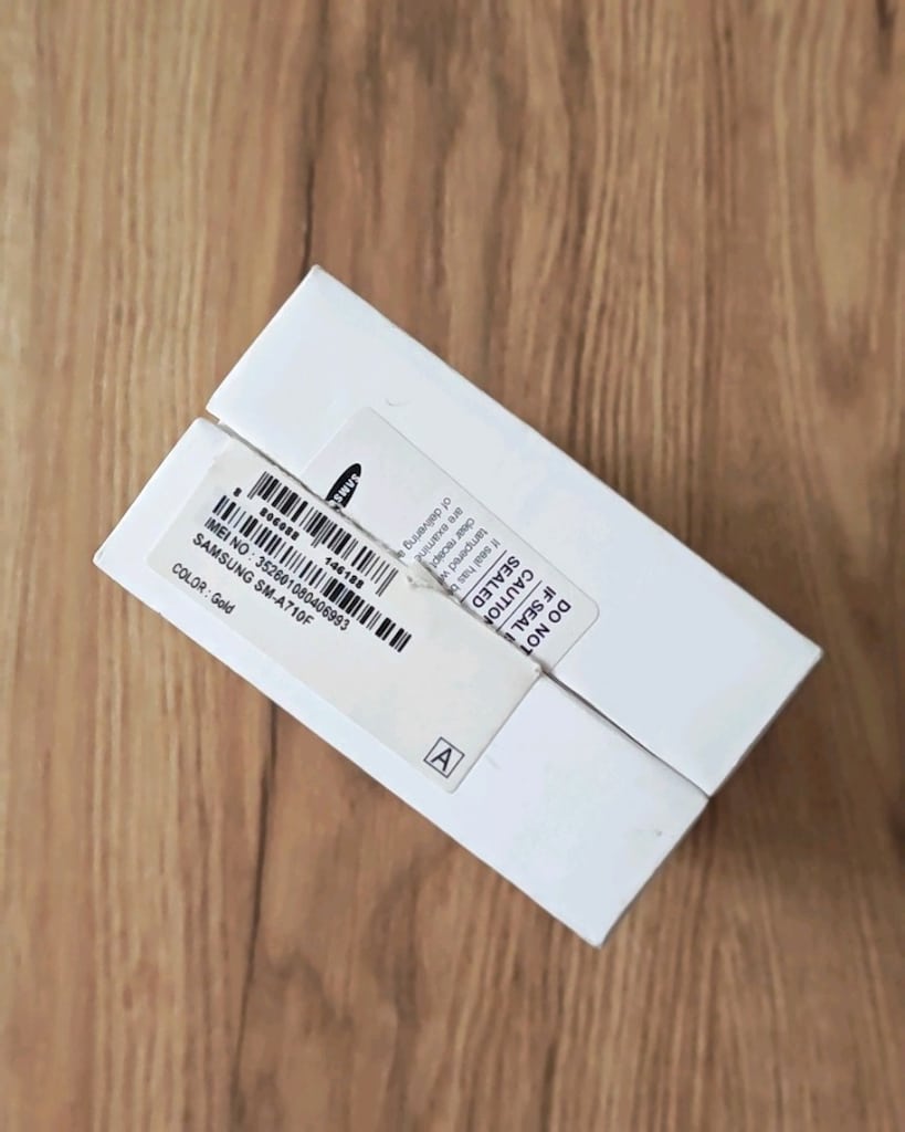 Samsung Galaxy A7 6 Kutusu - 4
