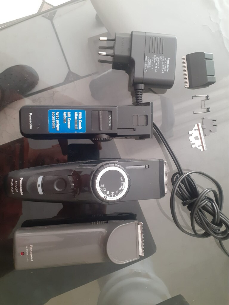 Panasonic Traş Makineleri ve Şarj cihazı - 7