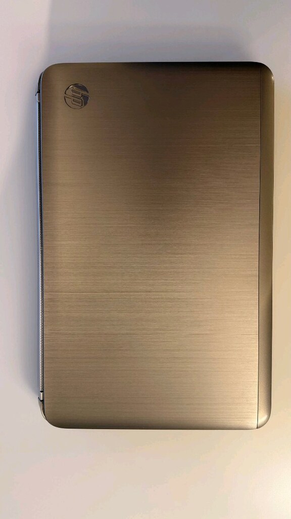 HP Pavilion dv6 | Core i3 | 6 GB RAM | 500 GB HDD | Radeon - 3