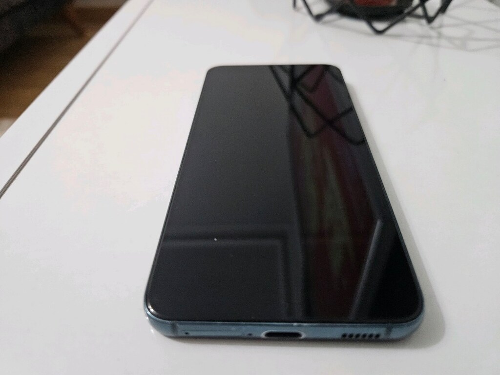Samsung S22 - 5