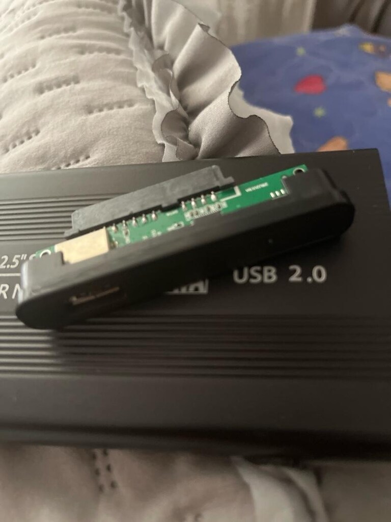 Toplu Teknoloji Aksesuar Seti - Kulaklık + Harddisk Kutusu + USB LED - 2