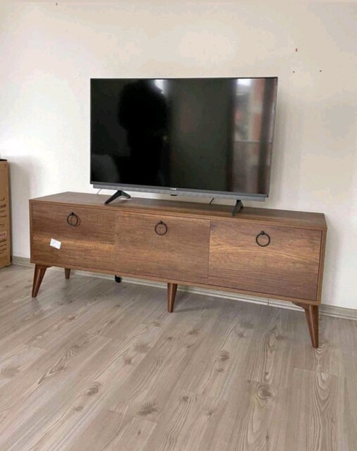 TV ünitesi 150cm