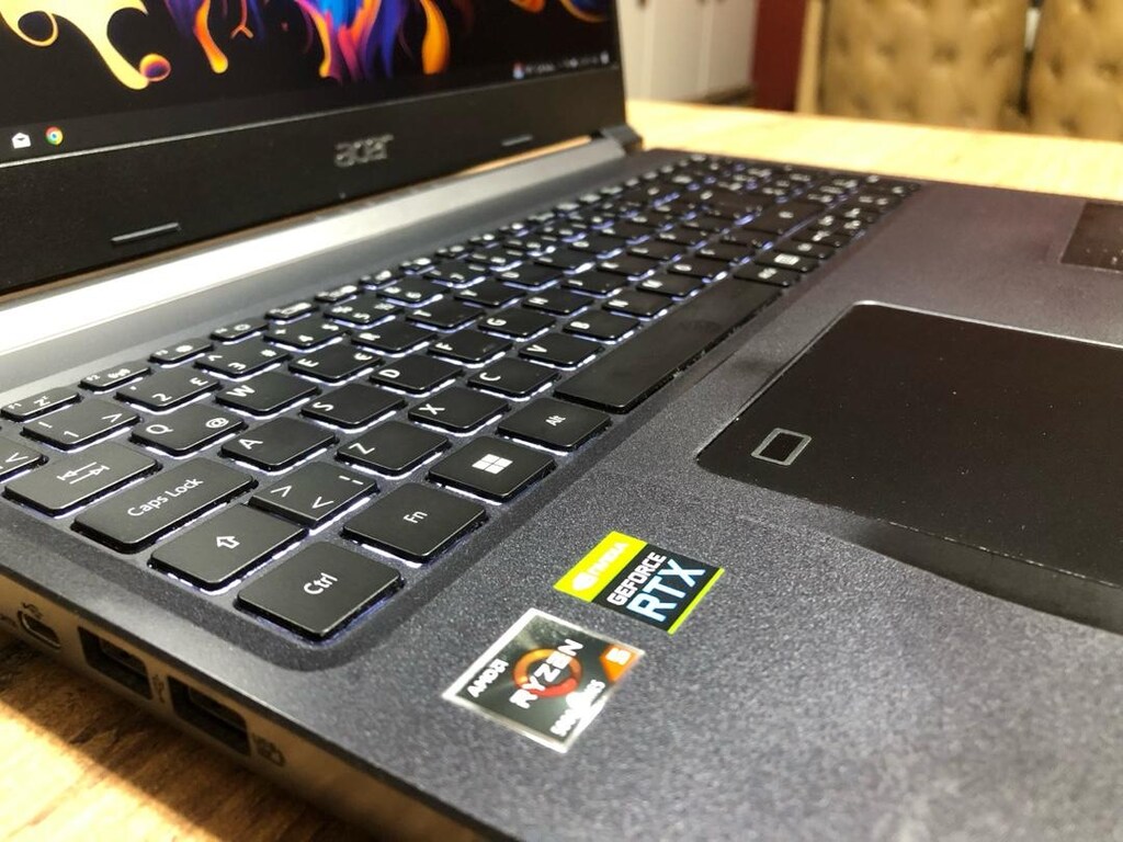 RTX3050 144Hz EKRAN 512GB SSD AMD RYZEN İŞLEMCİLİ GAMİNG LAPTOP - 7