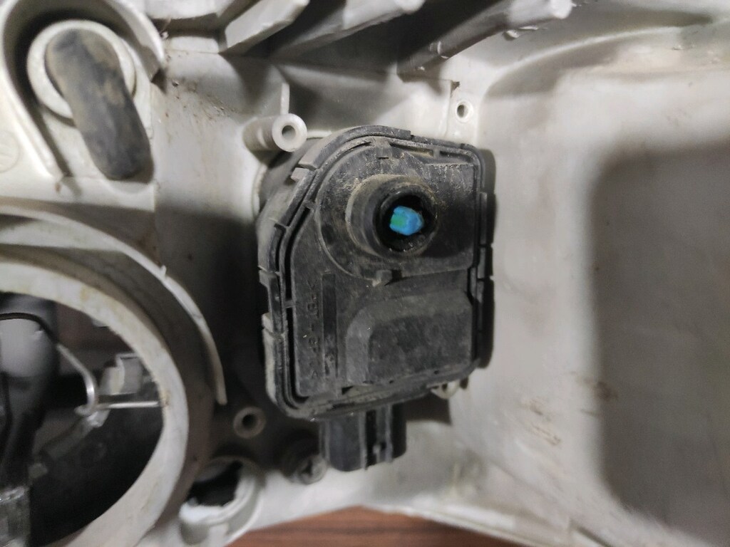 Honda Civic sağ ön far - 4