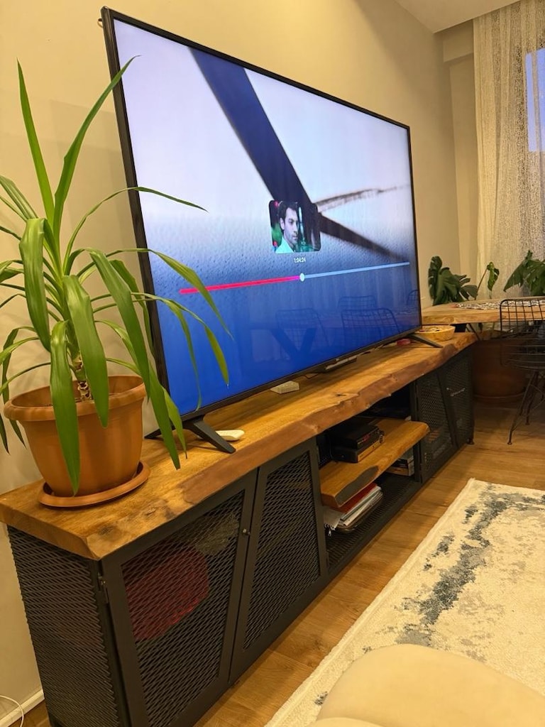 ceviz ağacı tv ünitesi & Yemek masası takım - 2
