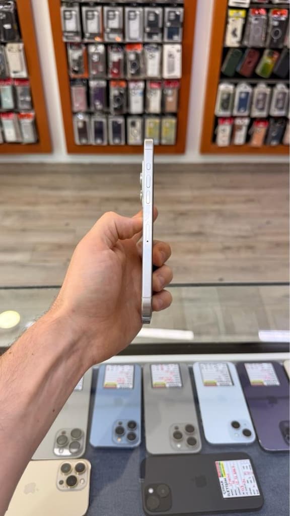 iPhone 15 Pro Max White Titanium 256GB - 5