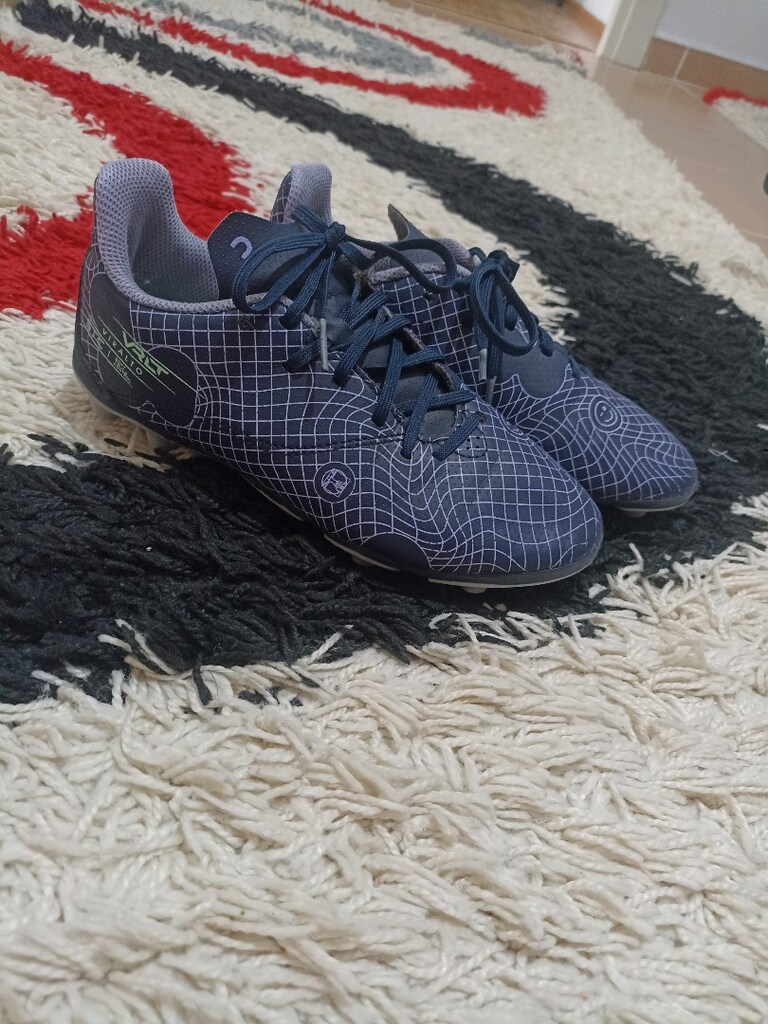 Erkek çocuk krampon decathlondan alınmıştır - 9