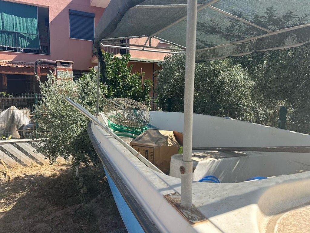 9.9 motorlu 480 cift cıdar romorklu tekne - 8