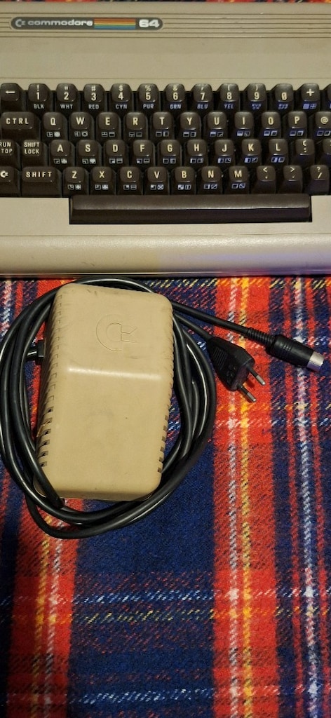 c64 commodore 64 - 6