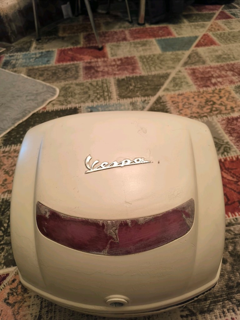 VESPA ARKA ÇANTA 29l