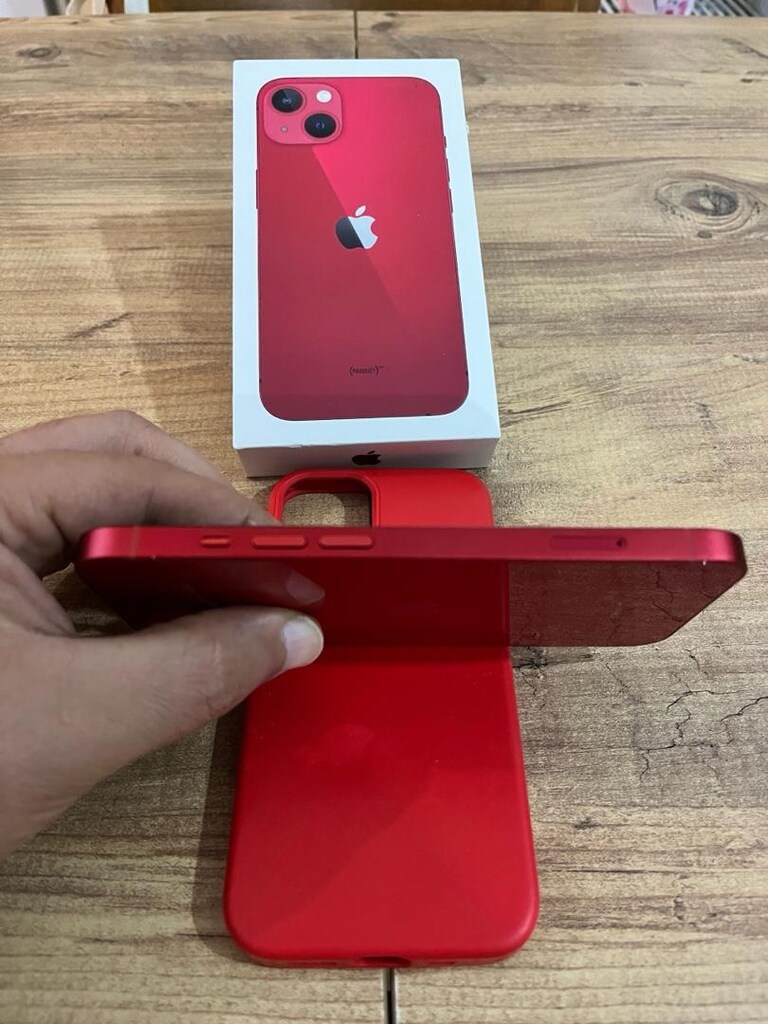 İphone 13 Red - 8