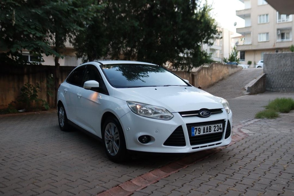 Sahibinden Tertemiz HASARSIZ Ford Focus - 15