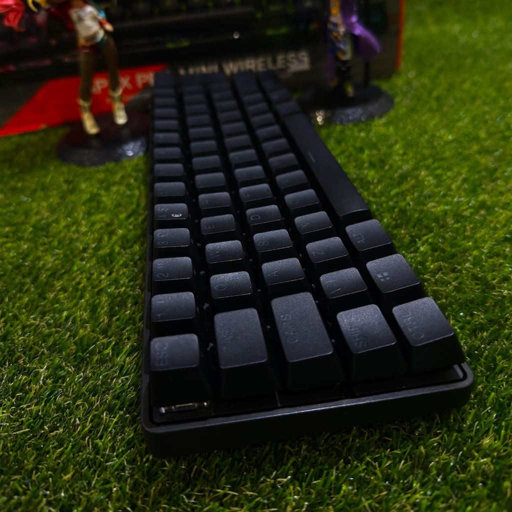 STEELSERIES APEX PRO MINI WIRELESS MEKANİK OYUN KLAVYESİ - 7