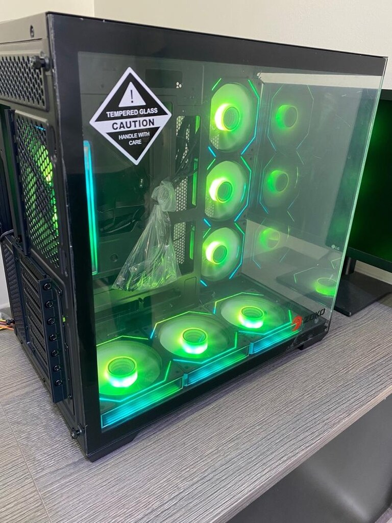 Zoko Siyah 7x12cm ARGB Fanlı ATX Gaming Akvaryum Kasa - 2