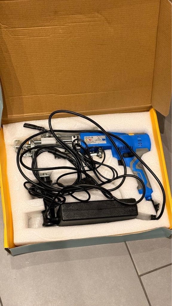 AKV 120W Tufting Tabancası / Halı Dokuma Makinesi – Temiz, Çok az Kull