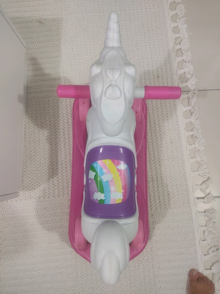 unicorn sallanan at - 4