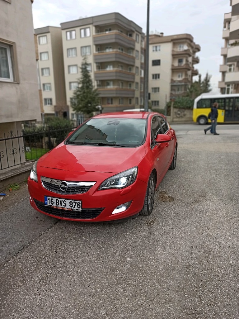 Opel Astra j cosmo değişensiz - 4