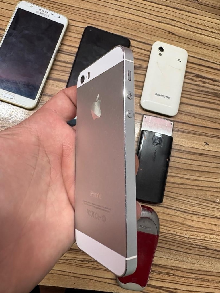 İphone- Samsung / Akıllı Telefonlar. Açıklama - 9