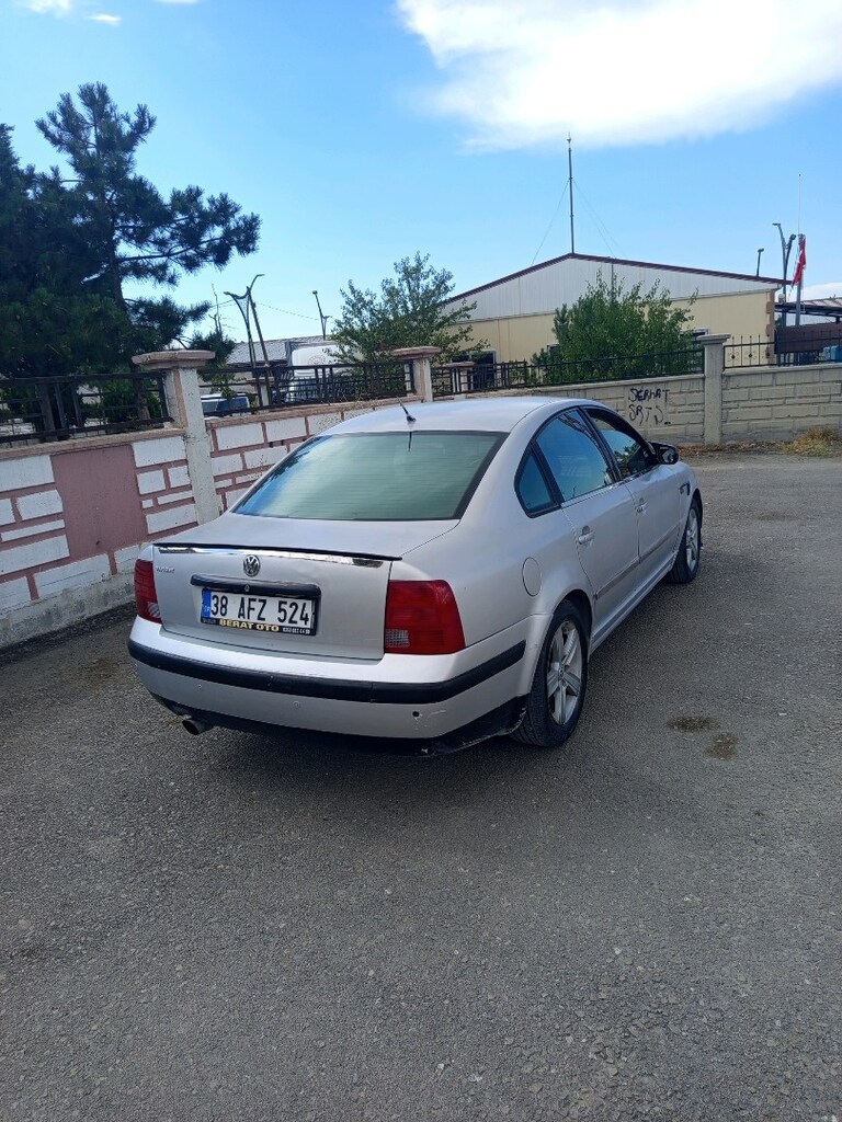 1999 passat 1.8. - 8