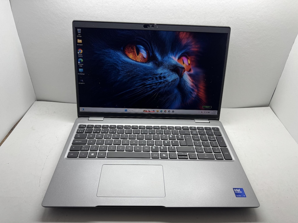 DELL ULTRA 9 İŞLEMCİ 32 GB RAM 1 TB NVME RTX 2000 ADA DOKUNMATİK - 2