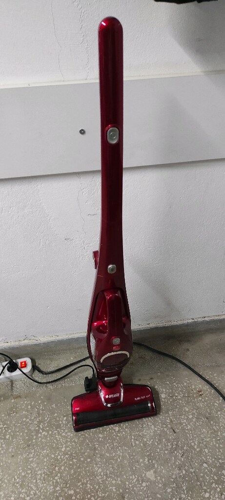 Arçelik model K6125 supurge - 3