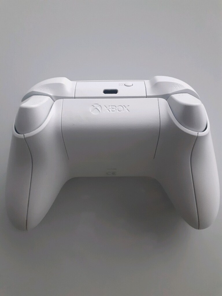 Beyaz Xbox Kablosuz Oyun Kumandası - 2