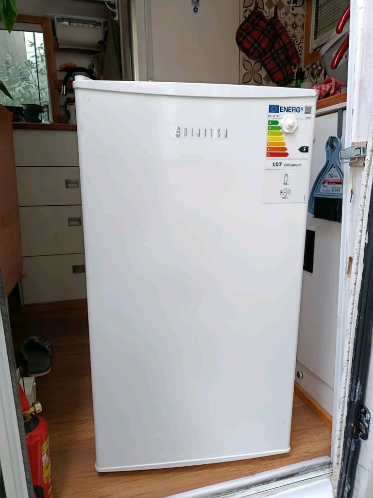 Dijitsu 93 Lt mini buzdolabi - 5
