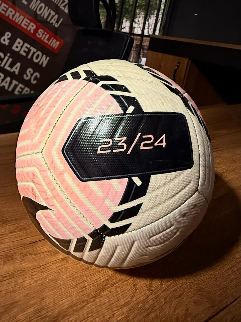 Nike Futbol Topu - 2