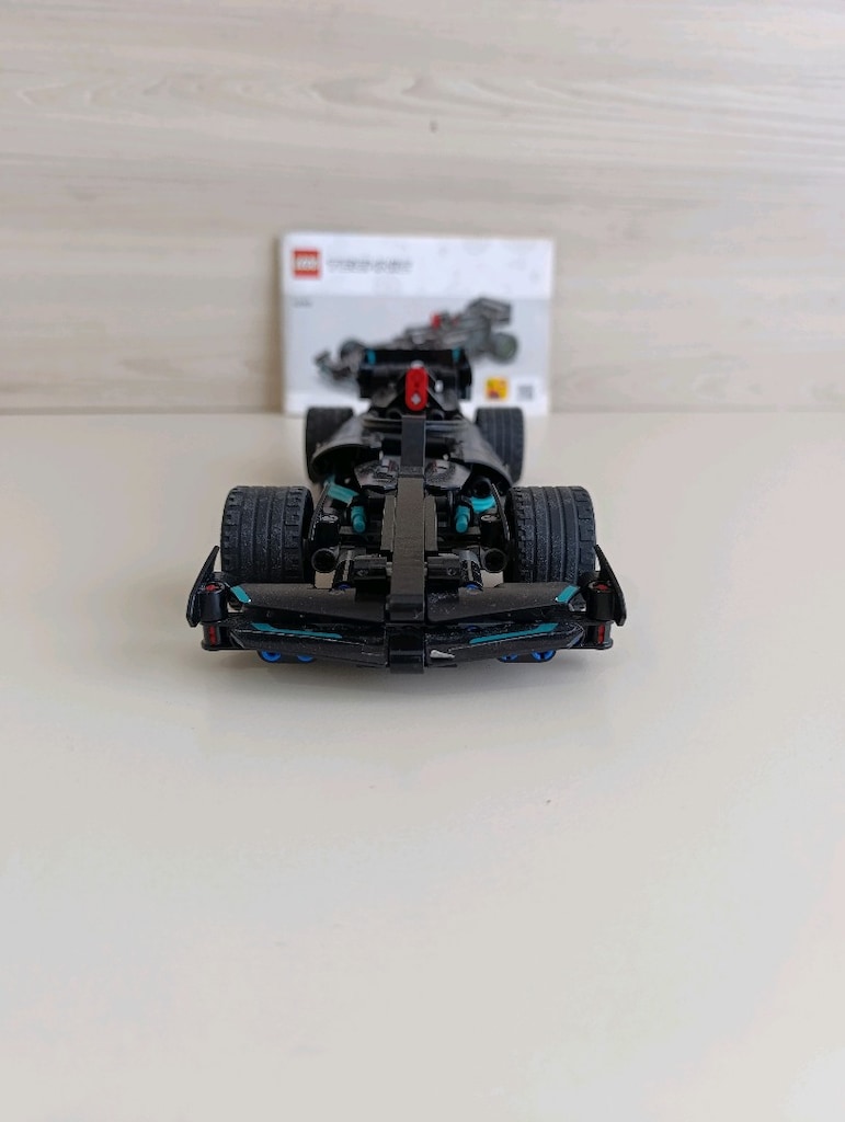 LEGO Technic 42165 - Mercedes-AMG F1 W14 E Performance Pull-Back - 3