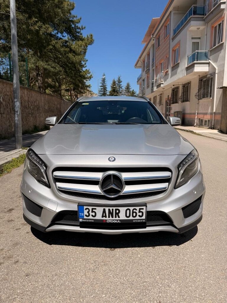 MERCEDES GLA 180CDI AMG 2015 - 7