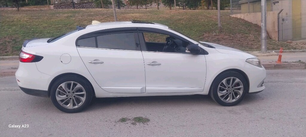 sahibinden hatasız Renault Fluence - 4