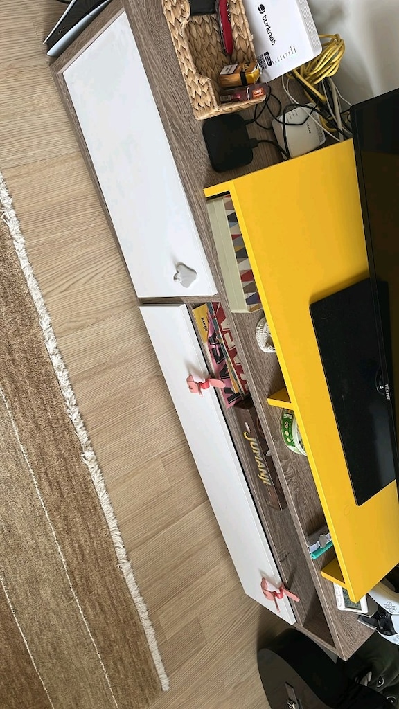 ücretsiz koltuk masa tv ünitesi sandalye - 2