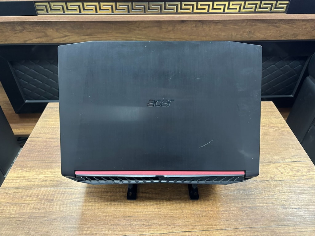Acer Nitro 5 i7-7700HQ 12GB 120GB + 500GB GTX1050 15.6" Notebook - 4