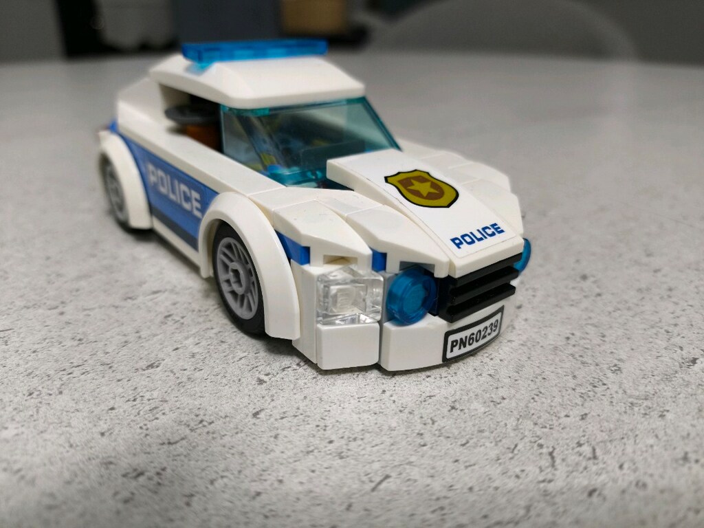 LEGO Polis Arabası - 2