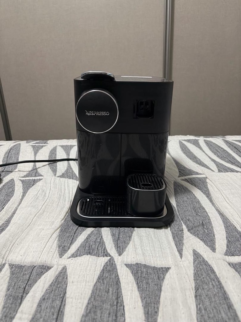 NESPRESSO FS541 KAHVE MAKİNASI SİYAH