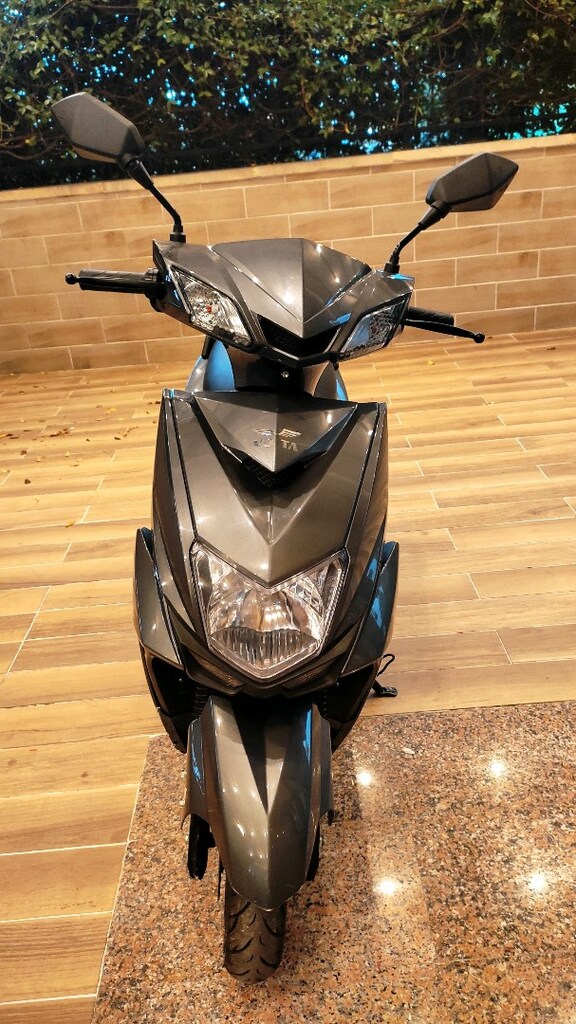 Volta VS1 elektrikli moped. 950 km’de, çok temiz kullanılmış - 3