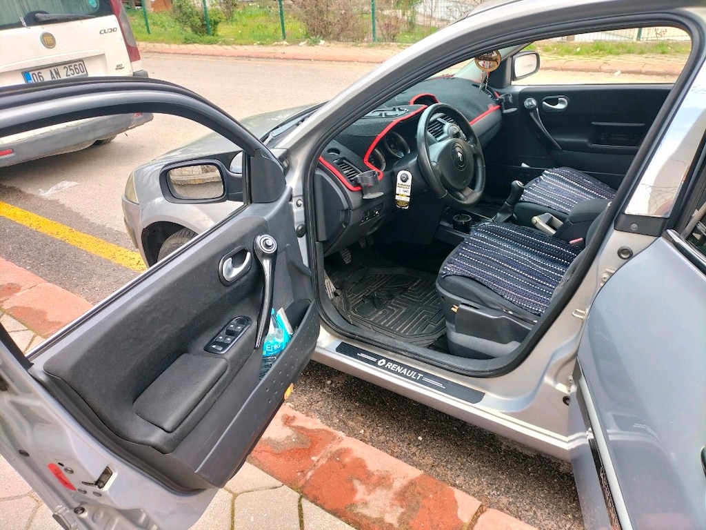 2006 Megane 2 hb 1.6 16 walf - 6