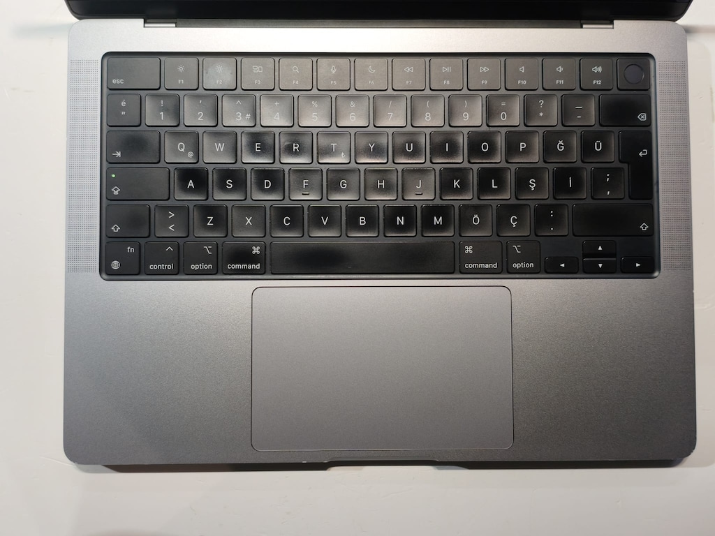 MACBOOK M2 PRO 2023 - 3