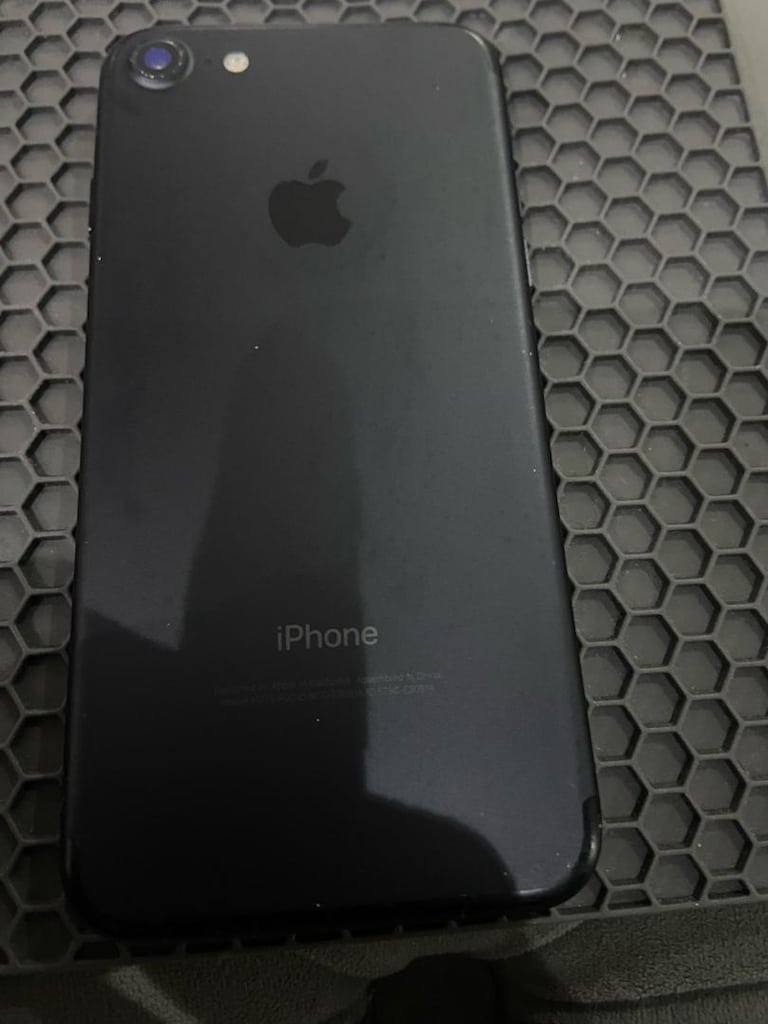 Siyah Akıllı Telefon - 2