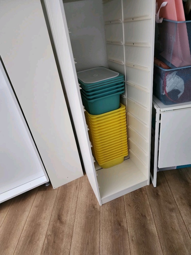 ikea trofest oyuncak rafları 3 adet - 5
