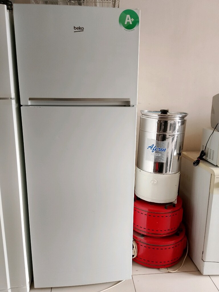 beko marka buzdolabı yeni gibi - 3