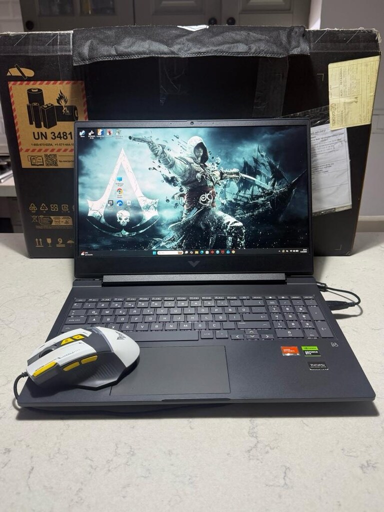 HP VİCTUS RTX4050 RYZEN İŞLEMCİ KUTULU TEMİZ TELEFON TAKASI DÜŞÜNÜLÜR - 3