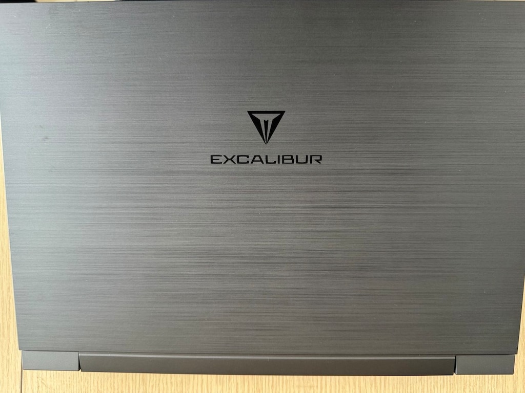 EXCALİBUR *İ5 12450H İŞLEMCİ *16 GB RAM *500 GB SSD *RTX 4050 6 GB E.K - 6