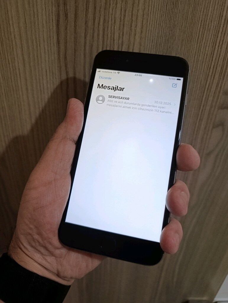İPHONE 6S-PLUS 128GB PİL 100 PARMAK İZİ ÇALIŞMİYOR EKRANDA LEKE VAR - 3