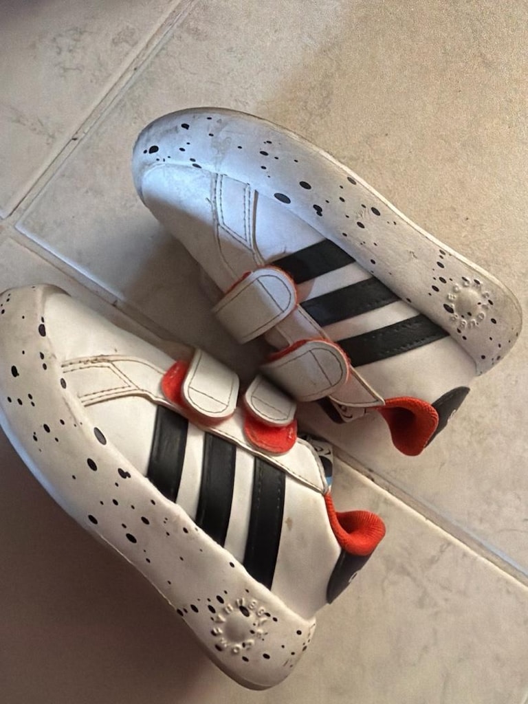 adidas - 2