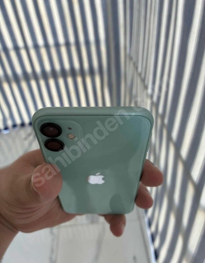 İphone 11 128GB TR FATURALI KUTULU YEŞİL - 3