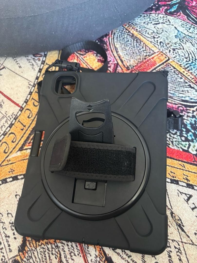 Tablet rugged kılıfı, el tutmalı ve omuz askılı - 5