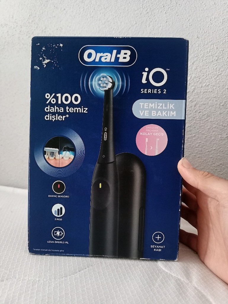 Oral-B iO2 Şarjlı Diş Fırçası Sıfır Kapalı Kutu + Seyahat Kutusu - 4