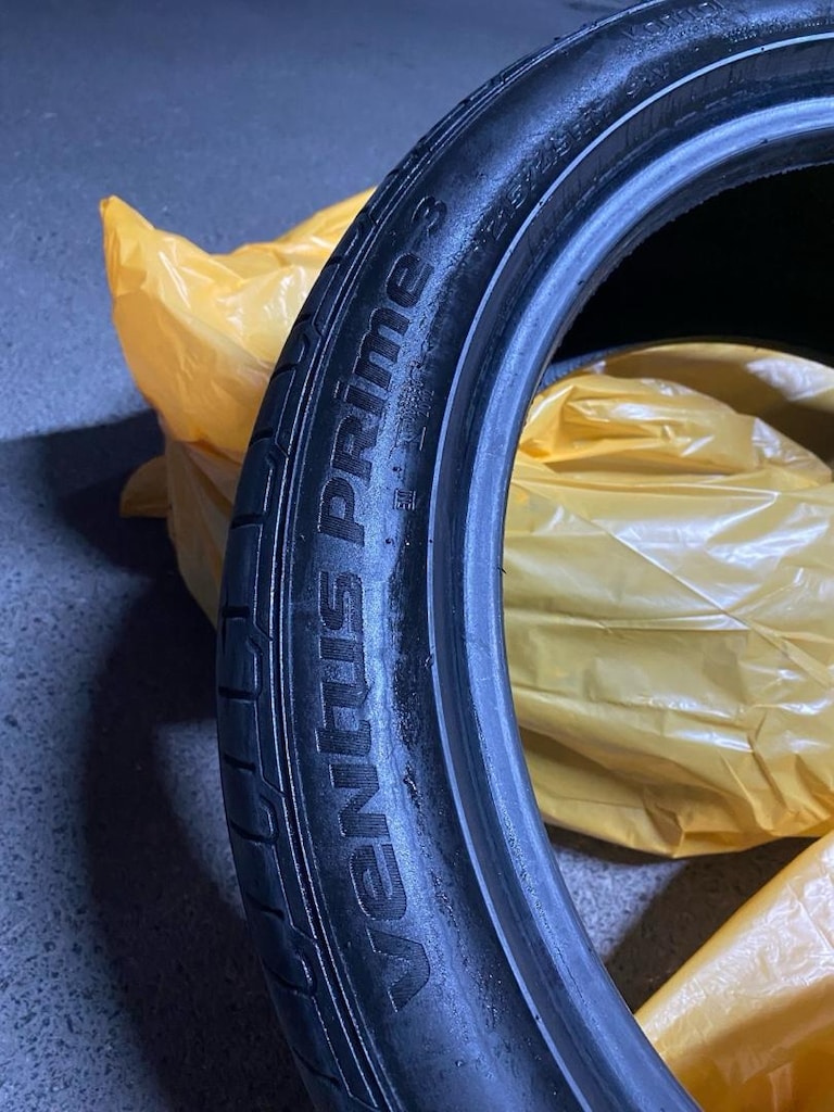 Hankook Lastik 215 45 17 - 5