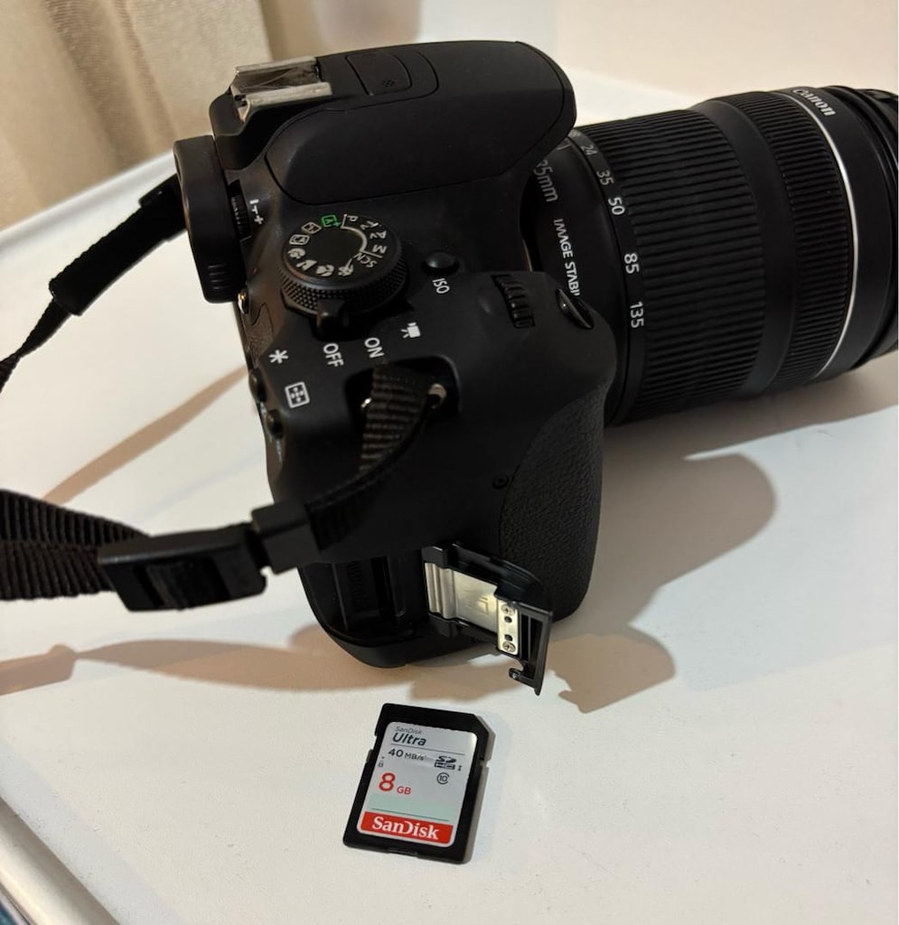 Canon EOS 700D DSLR Fotoğraf Makinesi – Sıfır Ayarında, Çok Az Kullanı - 7